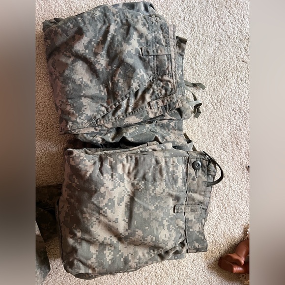 United States Army Other - Green Dyed UCP US Army Pants(3) & Shirt